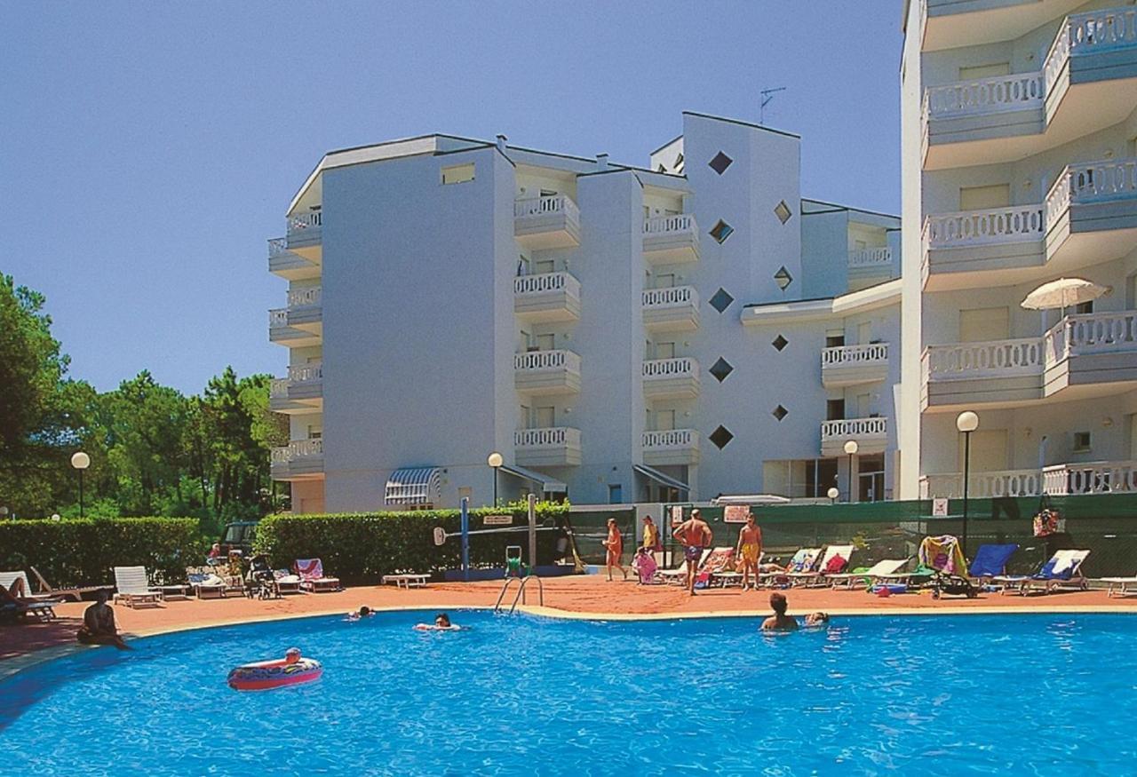 Residenza Rubin Leilighet Lignano Sabbiadoro Eksteriør bilde